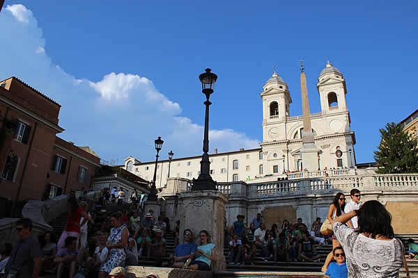 イタリア、Roma編、2。地下鉄は危険がいっぱい。_c0181543_22504959.jpg