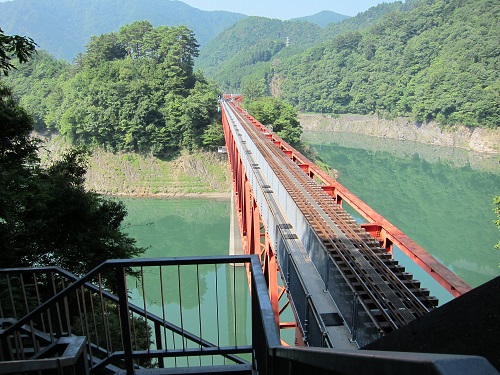 大井川吊橋巡りと奥大井湖上駅_c0294553_14543774.jpg