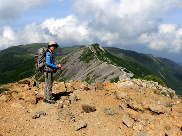 スカイプラザで生ビール。白馬岳（2,932m） その4。 2013．8．8（木）～10（土）_e0074969_17472670.jpg