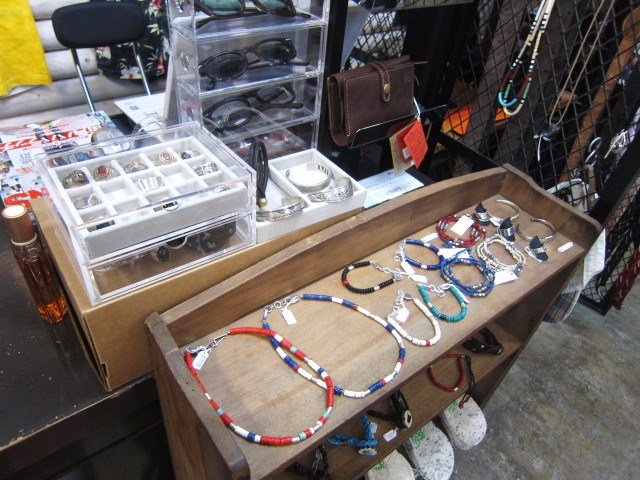 夏の大人の主張② ・・・ Top Artist Jewelry (Charlie John & Lauren Phillips) etc..._d0152280_18573562.jpg