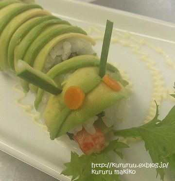 キャタピラーロール 可愛い キモい くるるまきこ くるくる マルシェ キャタピラーロール 可愛い キモい くるるまきこ くるくる マルシェ
