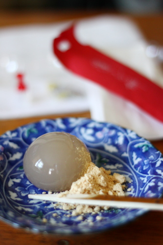 日本からお土産で頂いた美味しいお菓子いろいろ♪_d0129786_14541947.jpg