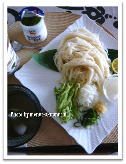 b0238396_18401632.png