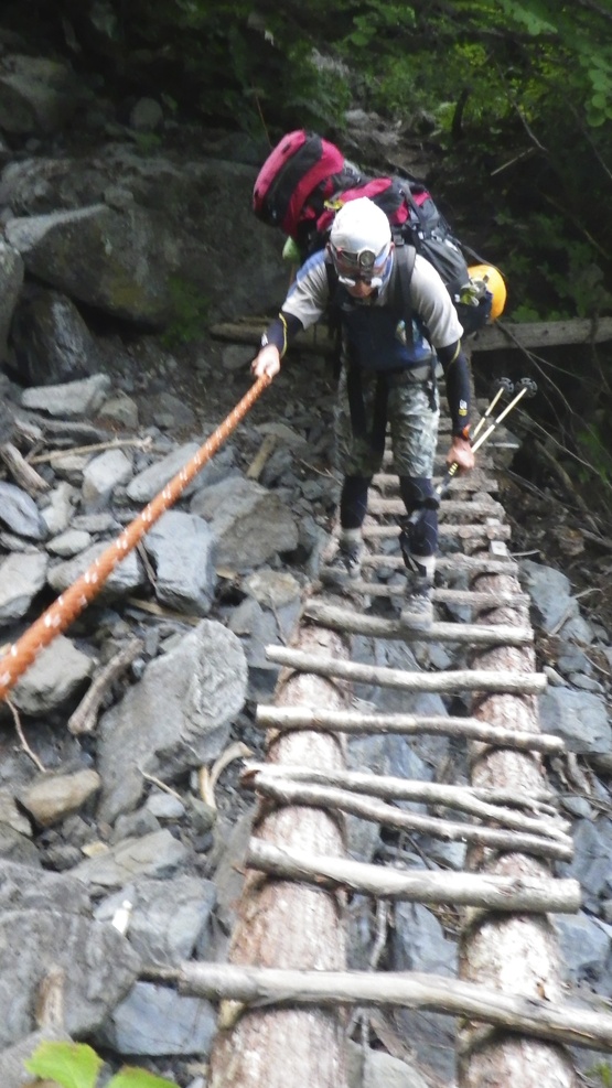 白峰三山縦走日記 2_e0111396_122405.jpg
