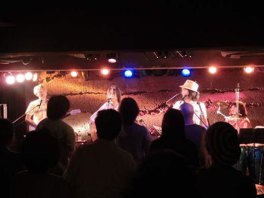 「唄」　鎌田ひろゆき　2013.8.11 発売！_a0308900_1121762.jpg