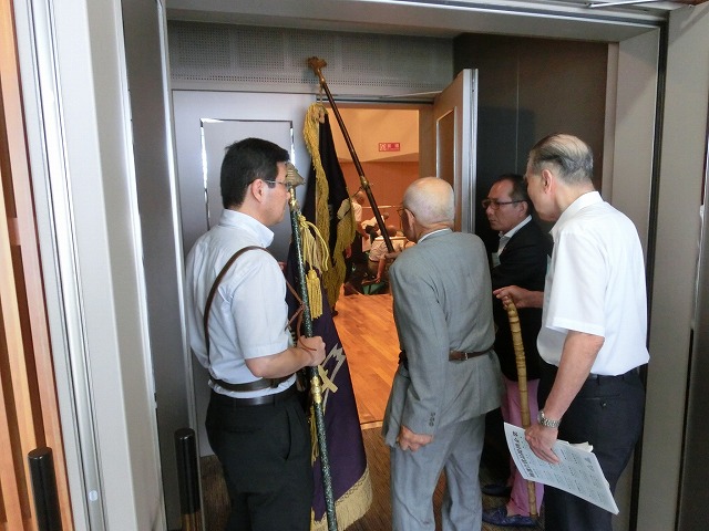 富士高の同窓会総会で小長井よしまさ氏が決意表明!_f0141310_7254673.jpg