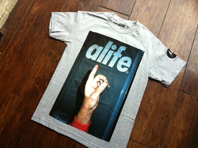 NEW : [ALIFE] TEE \"Made in USA, Printed in NYC\" 2013/ LATE SUMMER !!_a0132147_0214477.jpg