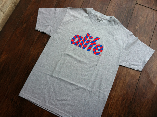 NEW : [ALIFE] TEE \"Made in USA, Printed in NYC\" 2013/ LATE SUMMER !!_a0132147_0232191.jpg