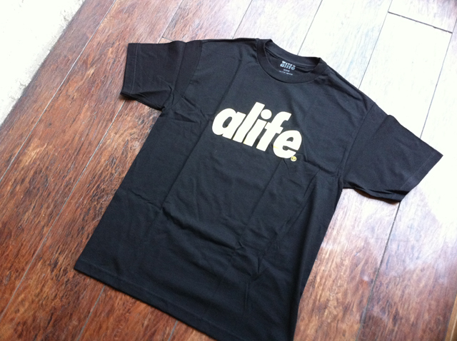 NEW : [ALIFE] TEE \"Made in USA, Printed in NYC\" 2013/ LATE SUMMER !!_a0132147_024106.jpg