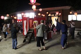 地域の盆踊り ~中切~ _e0175370_1329121.jpg