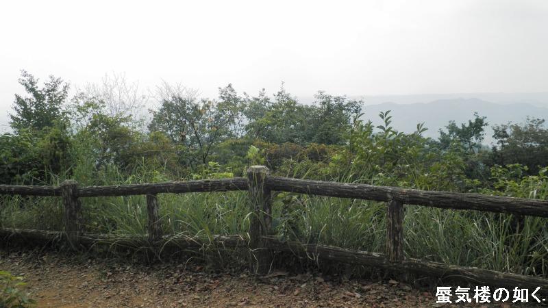 コミック「ヤマノススメ」舞台探訪002 天覧山から多峯主山へ（「コミック二十三合目ともだち」）_e0304702_12373584.jpg