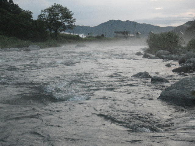 雨に祟られ・・・_b0172209_7435544.jpg