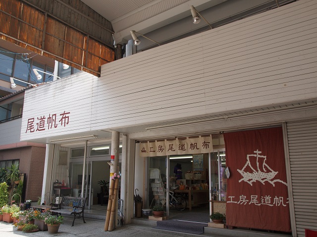 e0303726_1454158.jpg