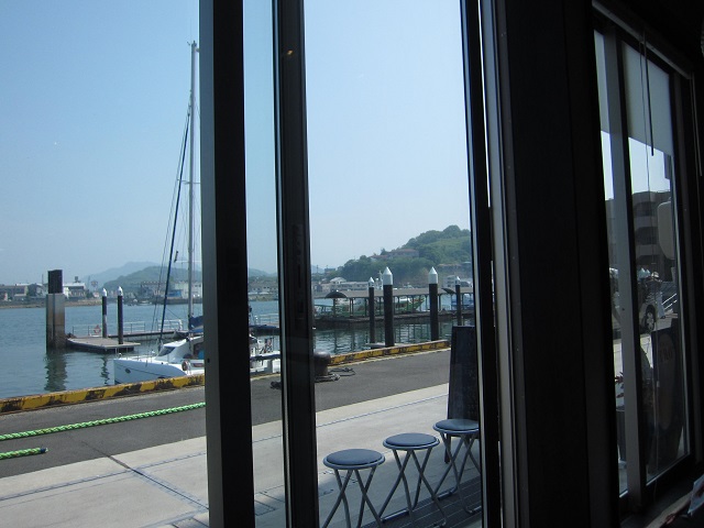 e0303726_1457088.jpg