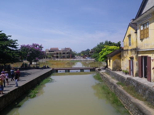 d0327779_11355739.jpg