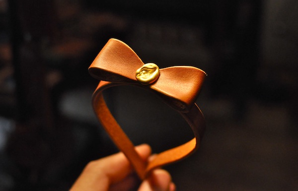 dog collar_b0172633_20573330.jpg