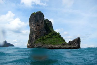 はるばるピピ島まで!_f0144385_0285037.jpg