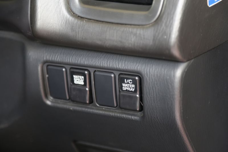 BRZの販売終了に向けて_f0076731_2201519.jpg
