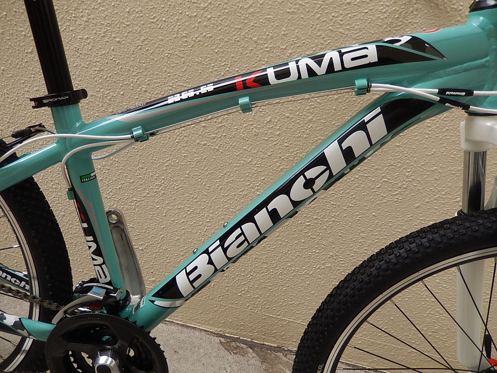 Bianchi ビアンキ MTB KUMA26.5_e0188759_11503952.jpg