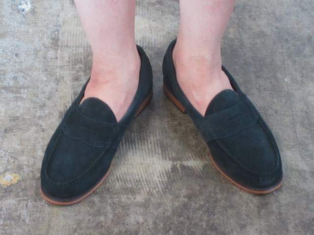 NAVY SUEDE PENNY LOAFER (別注)・・・ By G.H.Bass_d0152280_14435748.jpg