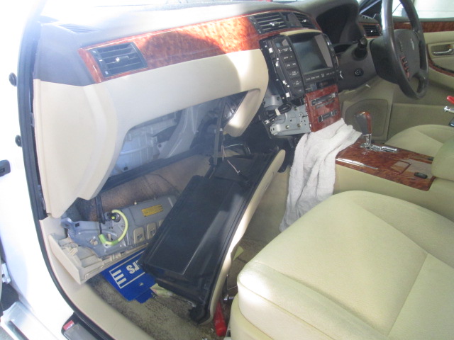 ★クラウン待望のお納車とさせて頂きました!!★(新川店)_c0161601_19352161.jpg