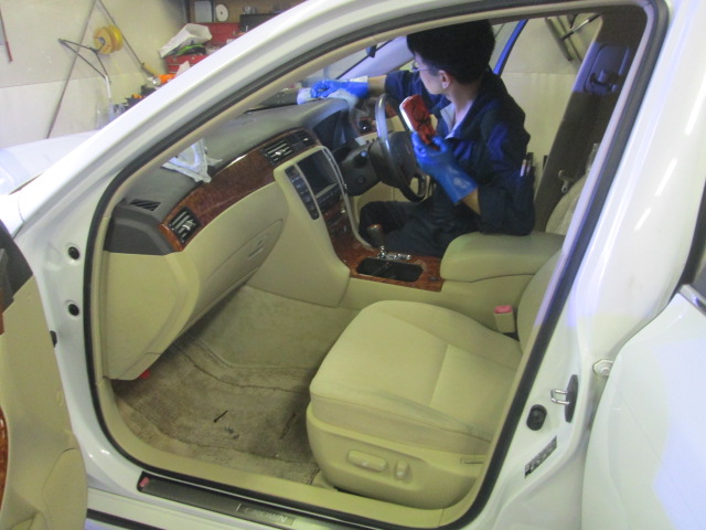 ★クラウン待望のお納車とさせて頂きました!!★(新川店)_c0161601_19363947.jpg
