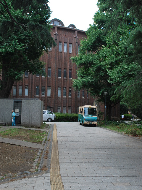東京大学安田講堂(大正モダン建築探訪)_f0142606_18111441.jpg