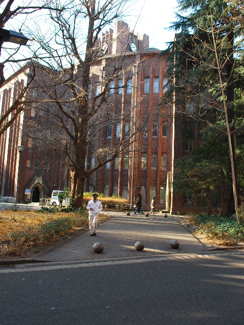 東京大学安田講堂(大正モダン建築探訪)_f0142606_18160100.jpg