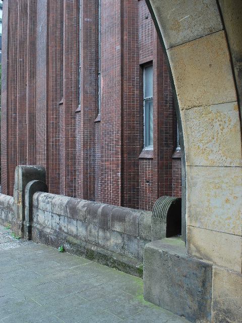 東京大学安田講堂(大正モダン建築探訪)_f0142606_189373.jpg