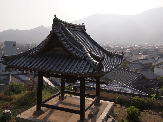 e0303726_2036883.jpg