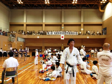 第35回和道会岐阜県空手道競技大会_d0010630_1625224.jpg
