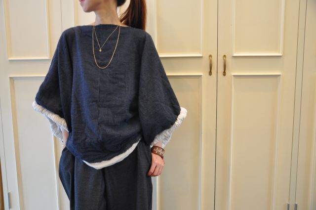 ぶらんこ乗り DANIELA GREGIS. だにえらぐれじす_b0110582_20315243.jpg