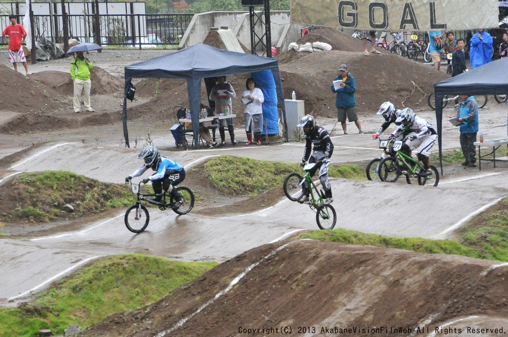 2013 JBMXFジャパンシリーズ 第４戦東日本シリーズ 第2戦秩父大会vol1：エリート決勝_b0065730_20565412.jpg