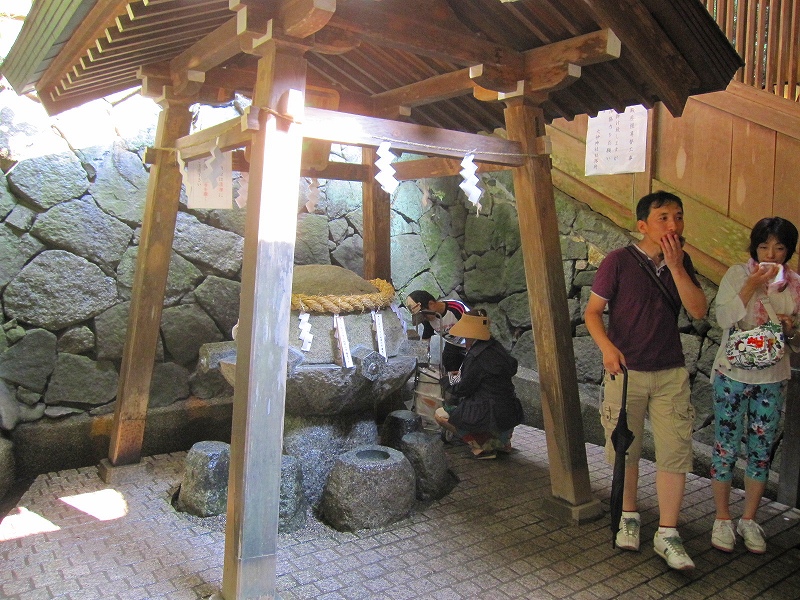 日本で一番古い神社の一つ『大神(おおみわ)神社』(奈良)20160822_e0237645_14232699.jpg