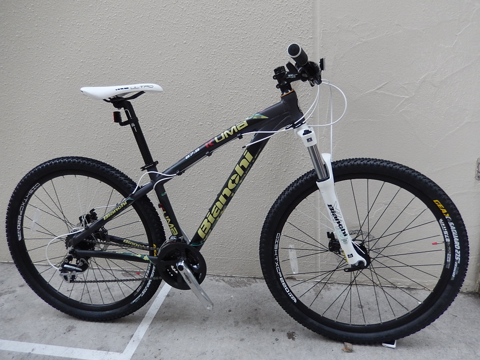Bianchi KUMA27.3発売_e0188759_17362958.jpg