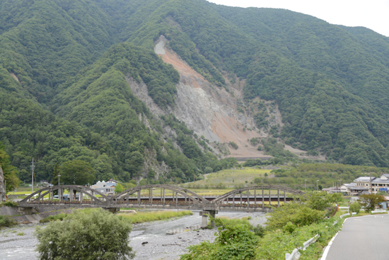 ブログがきっかけで長野県大鹿村にいます~リニア新幹線建設予定地_e0171573_2515898.jpg