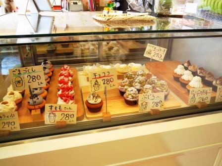 ショーケース E Cake 開業からの その後 山梨県甲州市のカップケーキ屋 E Cake ができるまで Since 10 1