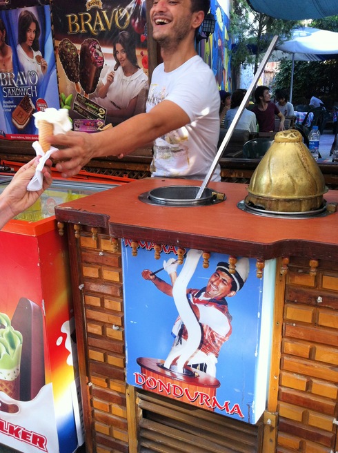 トルコ旅行 アンタルヤ☆Adalia, Turchia 〜旧市街カレイチ〜_b0246303_18405215.jpg