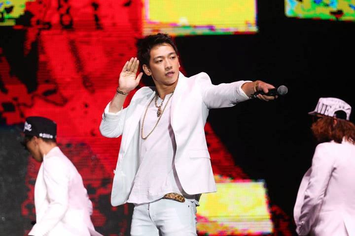 RAIN in Sonic Bang 2013 動画 _c0047605_1242353.jpg