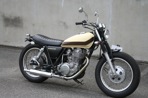 SR400カスタム　H様号写真_a0164918_19381339.jpg