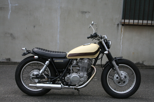 SR400カスタム　H様号写真_a0164918_1938276.jpg