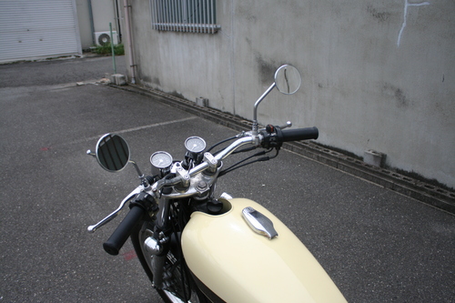 SR400カスタム　H様号写真_a0164918_19395266.jpg