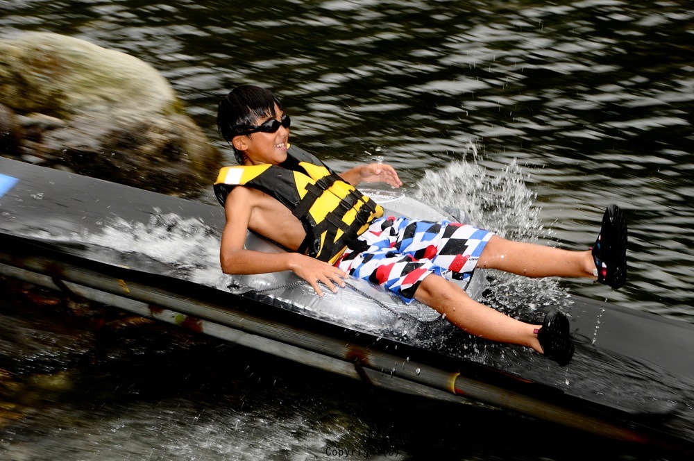 CREDIT summer camp for KIDS 2013　VOL2：キャンプDay1川遊び_b0065730_02547.jpg