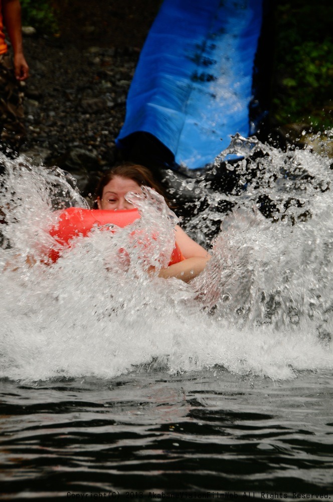 CREDIT summer camp for KIDS 2013　VOL2：キャンプDay1川遊び_b0065730_038610.jpg