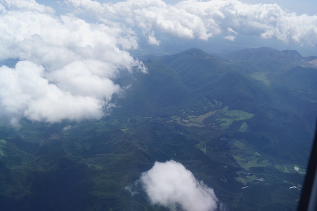 ANA便で熊本へ阿蘇の連山に感動、ANAで見る瀬戸内の美し海、ANAで行く空の旅は感動の連続　　　　　_d0181492_2127296.jpg