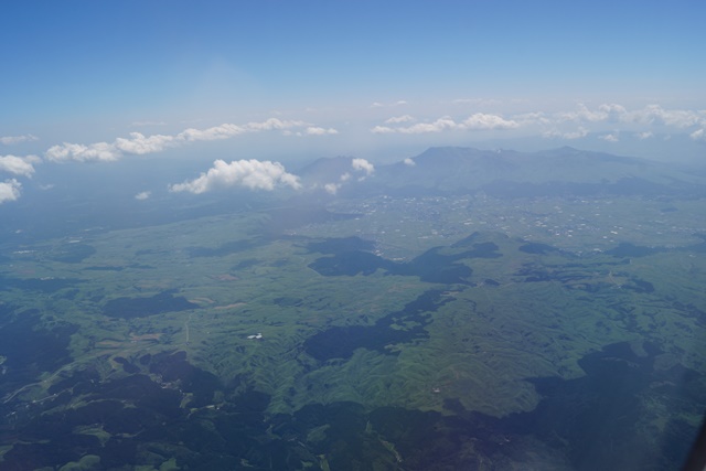 ANA便で熊本へ阿蘇の連山に感動、ANAで見る瀬戸内の美し海、ANAで行く空の旅は感動の連続　　　　　_d0181492_21451036.jpg