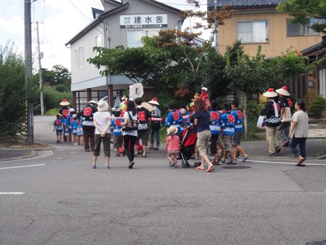 お神輿。_a0045293_11123110.jpg