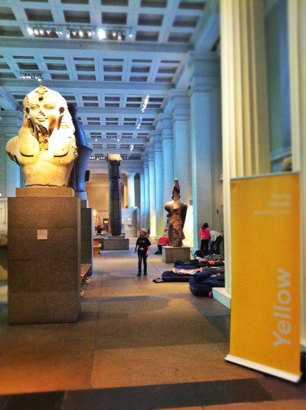 Young friends\' sleep over - British Museum_d0162693_66969.jpg