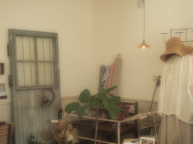 d0295818_12447.jpg