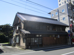 f0038336_8263941.jpg